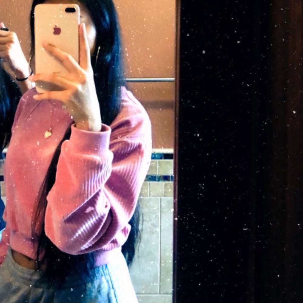 SUEDE/VELVET PINK CROPPED SWEATER